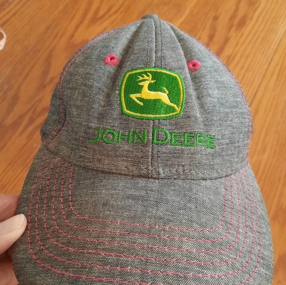 John Deere Pink and grey women's baseball hat - Picture 2 of 3